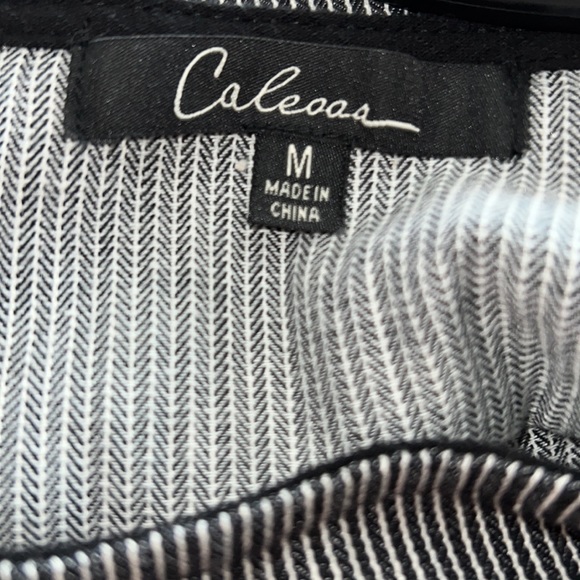 Caleooa women’s Pinstriped Embroidery Sequin Floral Blouse Ruffle Shoulder Boho - Picture 6 of 6